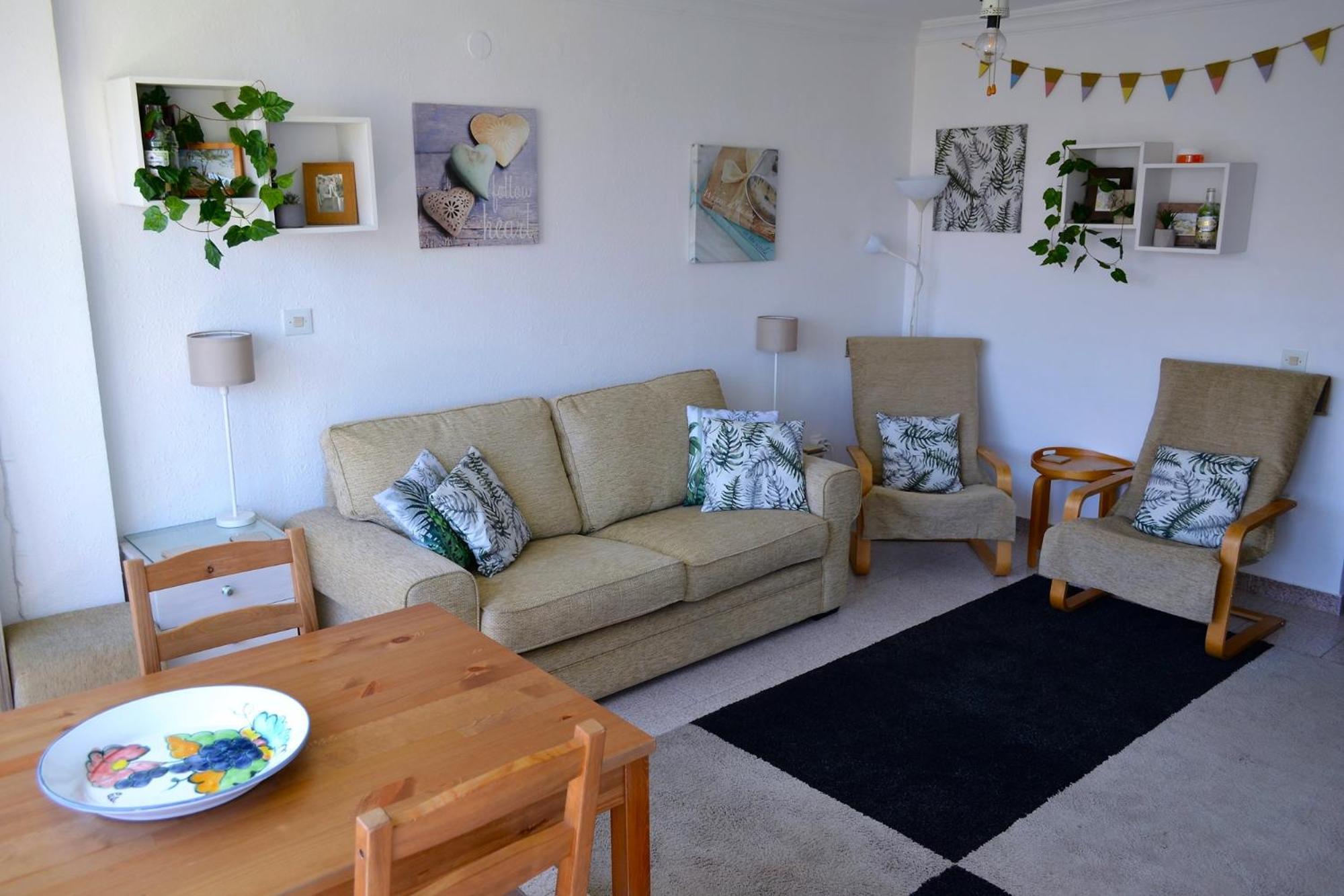 Spacious 1 Bedroom Apartment, Beach Front, Torrox Costa Exterior foto