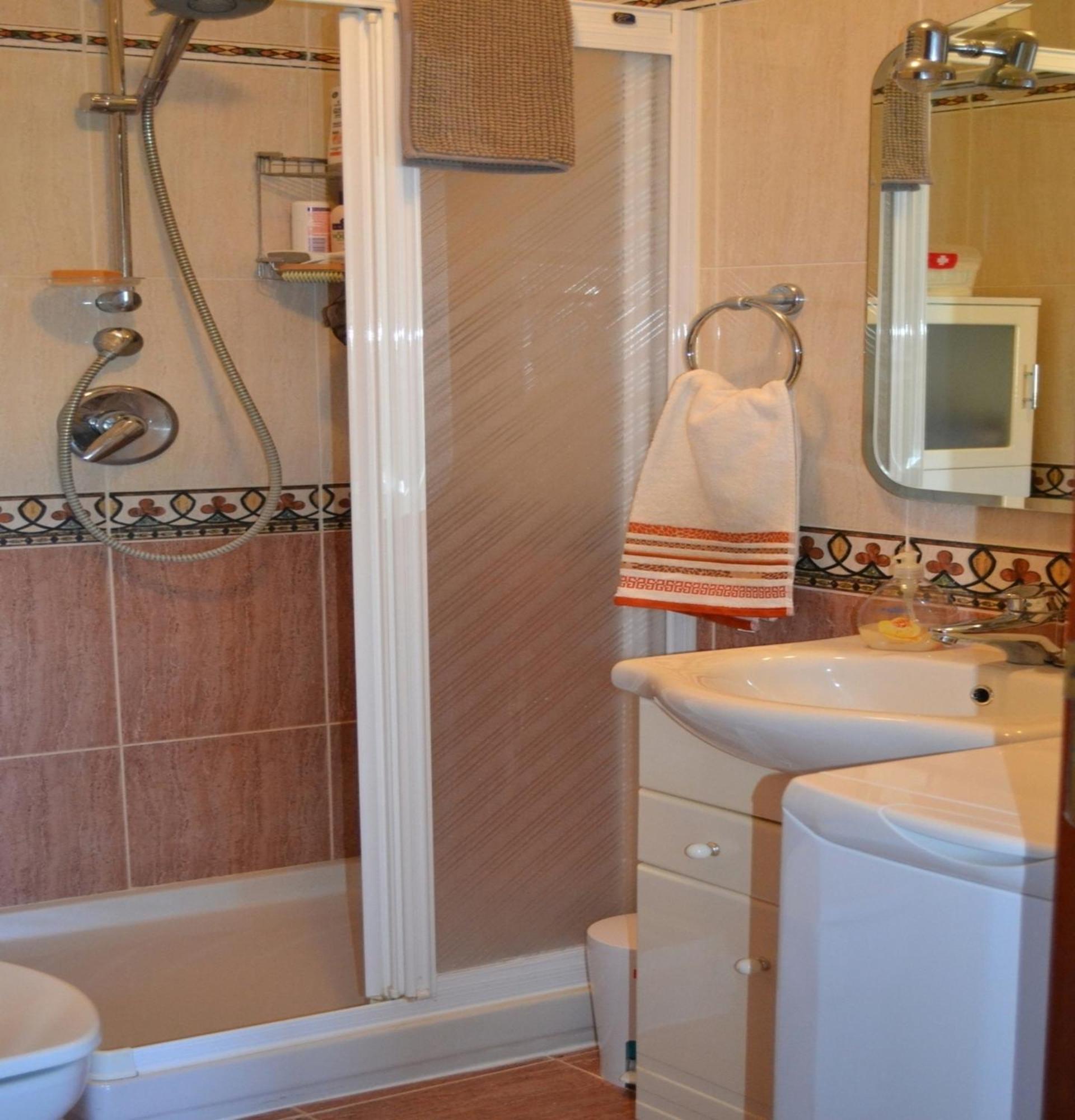 Spacious 1 Bedroom Apartment, Beach Front, Torrox Costa Exterior foto